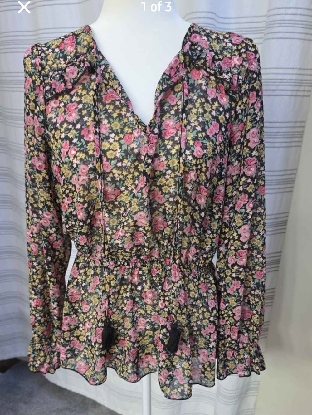 Gigio USA Floral Tie-Neck Tassel Blouse